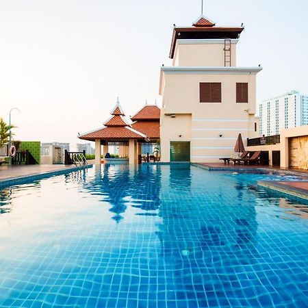 Aiyara Palace Otel Pattaya Dış mekan fotoğraf