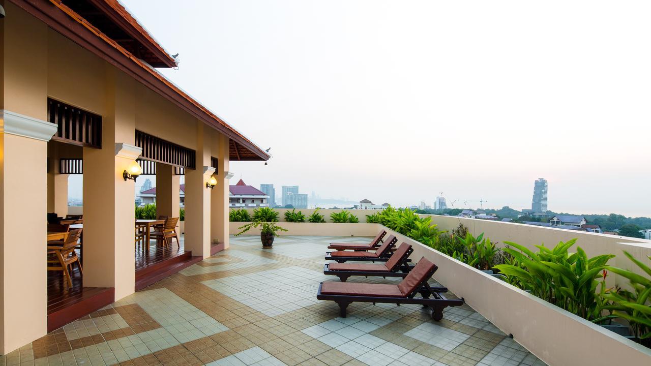 Aiyara Palace Otel Pattaya Dış mekan fotoğraf